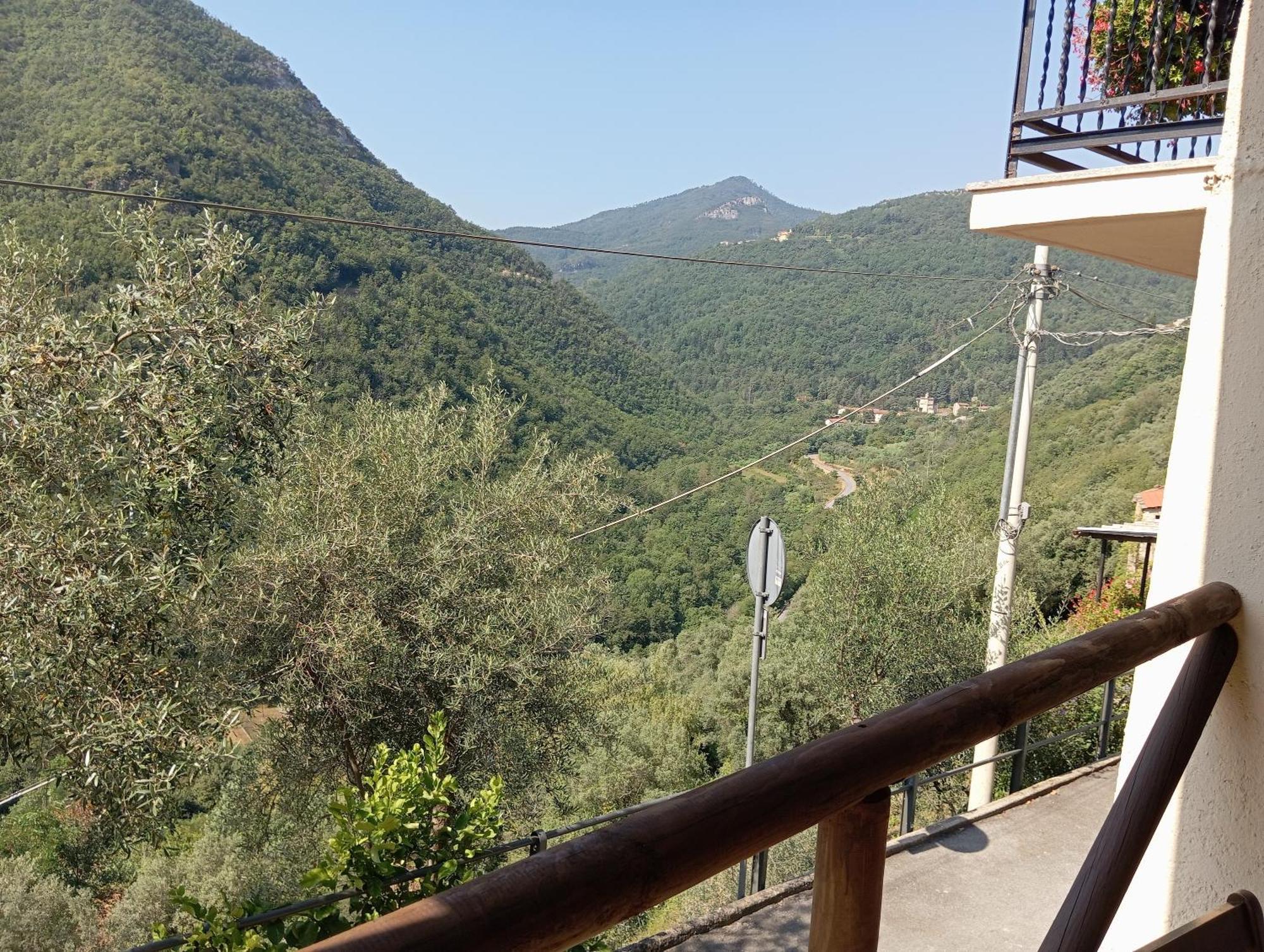 Agriturismo U' Spigu Nonna Annetta Nasino Exteriér fotografie