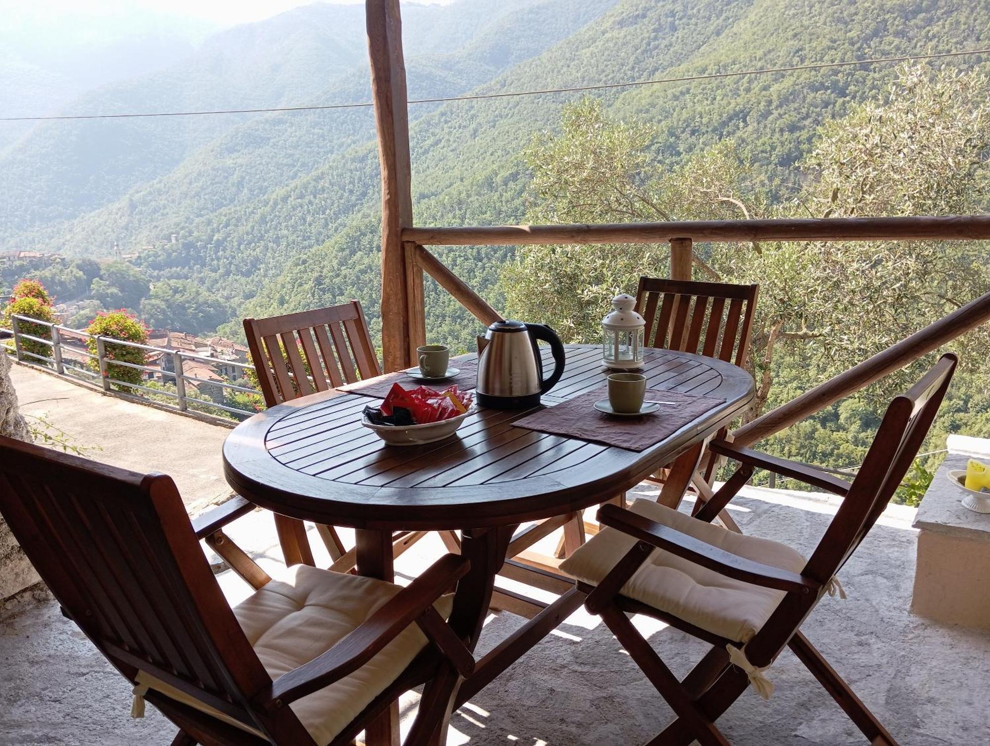 Agriturismo U' Spigu Nonna Annetta Nasino Exteriér fotografie
